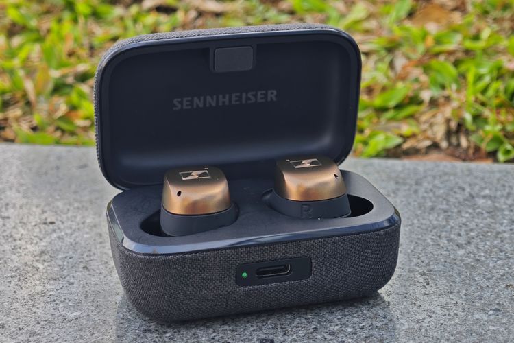 Sennheiser Momentum True Wireless 4 warna Black Copper