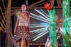 Serba Plastik di Banyuwangi Green and Recycle Fashion Week 2016
