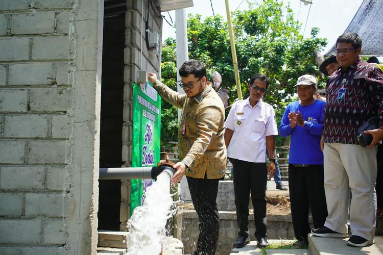 Hari Tani Nasional: Mas Dhito Bangun Sumur Submersible di 26 Kecamatan, Pangkas Biaya Pengairan Petani Kediri