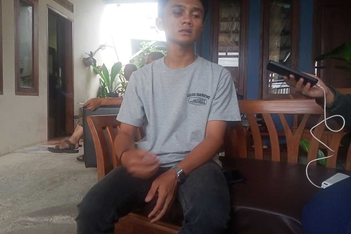 DMI seorang pemuda asal Kecamatan PasirJambu, Kabupaten Bandung, Jawa Barat dianiaya orang tak dikenal, ia mengaku disekap, disetrum hingga ditodong menggunakan airsoftgun.