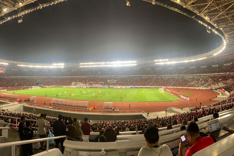 Kondisi lapangan SUGBK yang akan dipakai dalam Kualifikasi Piala Dunia 2026 antara Indonesia vs Irak pada Kamis (6/6/2024).