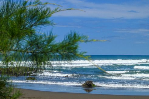 Pantai Jayanti: Daya Tarik, Harga Tiket, dan Rute