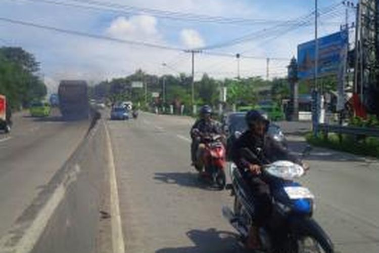  Turunan pertigaan Lemahbang, Jl Sukarno Hatta Bergas, salah satu area blockspot di Kabupaten Semarang.  
