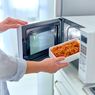 10 Benda yang Tak Boleh Dipanaskan di Microwave