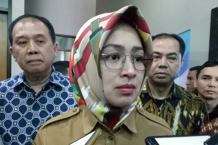Walikota Tangerang Selatan, Airin Rachmi Diany usai launching aplikasi Tangsel Pay di Pemkot Tangerang Selatan, Selasa (8/10/2019).