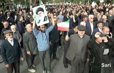 Demo Iran Menyebar ke 100 Kota-Desa, Massa Lawan Tindakan Keras Aparat