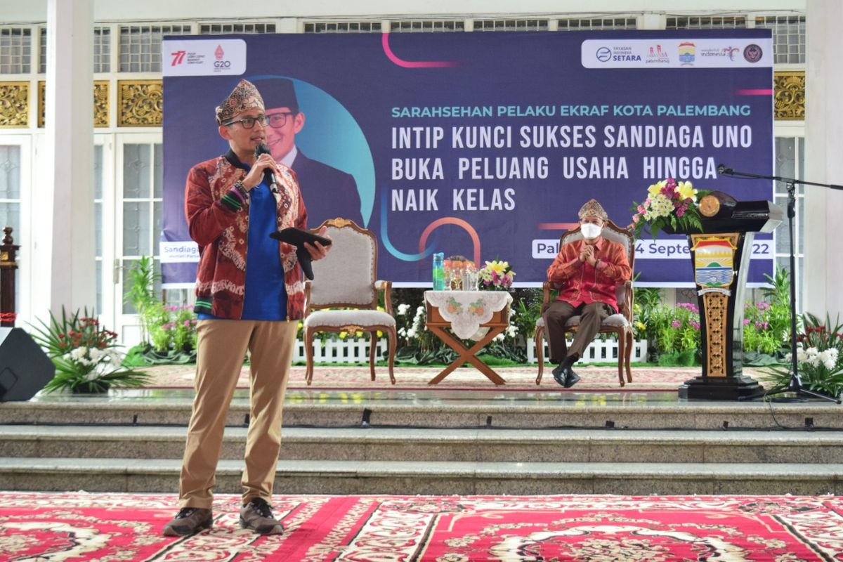 Menparekraf Sandiaga Uno dalam acara Sarasehan dengan UMKM, di Rumah Dinas Walikota Palembang, Sumsel, Rabu (14/9/2022).