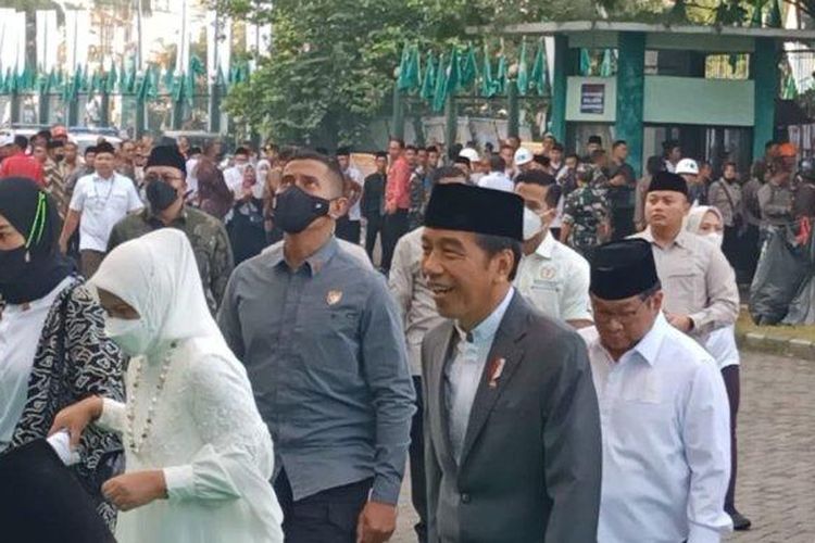 Presiden Jokowi hadir di perayaan 1 Abd NU, di GOR Sidoarjo, Selasa (7/2/2023). (Surya/Yusron Naufal)