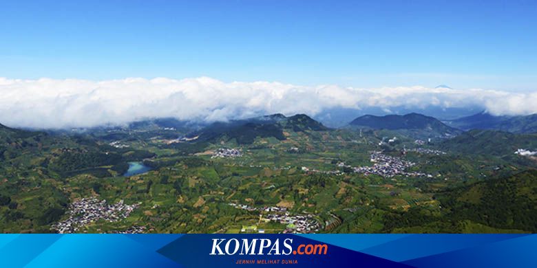 Indahnya Sabana Dan Dataran Tinggi Dieng Dari Gunung Prau Halaman