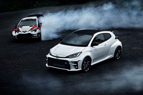 Toyota Yaris Dinobatkan Sebagai Mobil Terbaik 2021