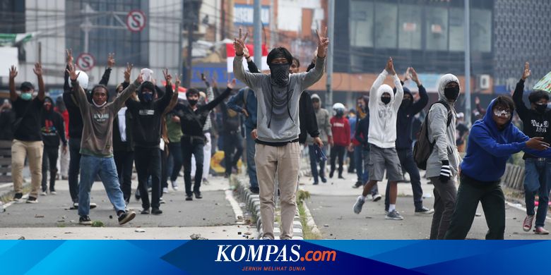 UU Cipta Kerja yang Menciptakan Kerusuhan