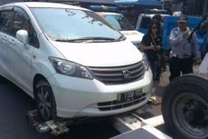 Di Jakarta Diderek, Ini Sanksi untuk Parkir Liar di Depok