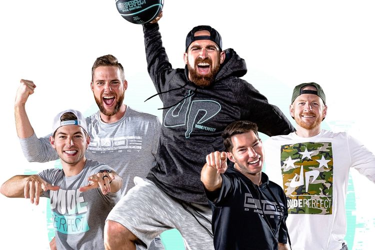 YouTuber Dude Perfect masuk dalam daftar 10 YouTuber terkaya di dunia versi Forbes. 