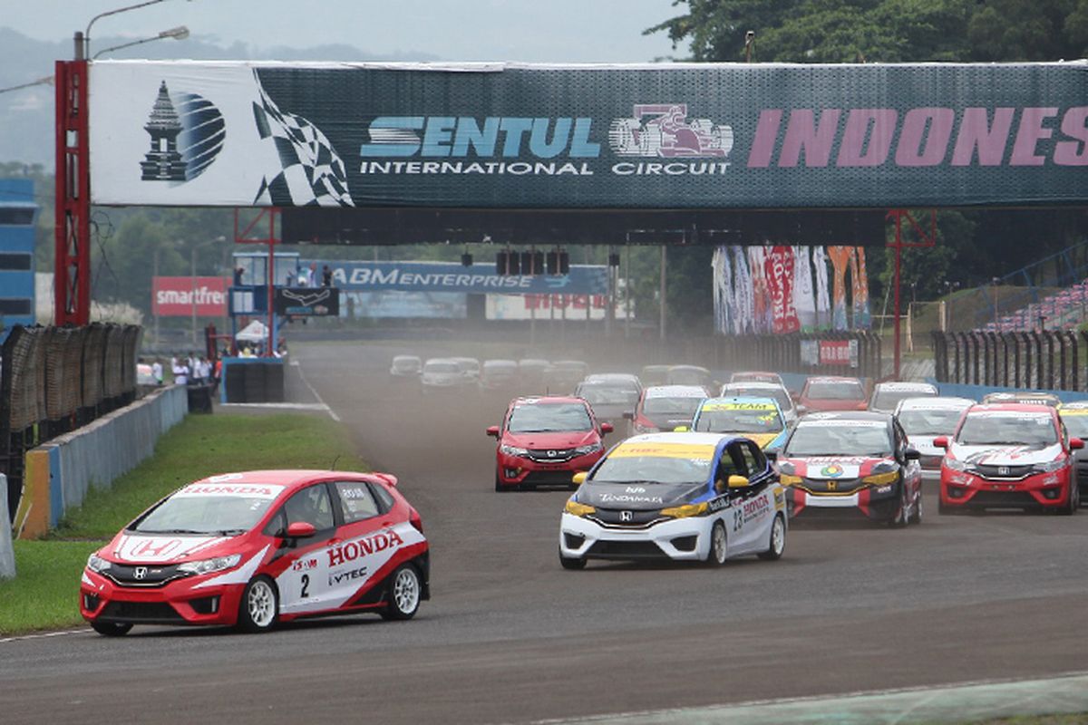 One Make Race (OMR) Honda Jazz Speed Challenge Seri 1 2017