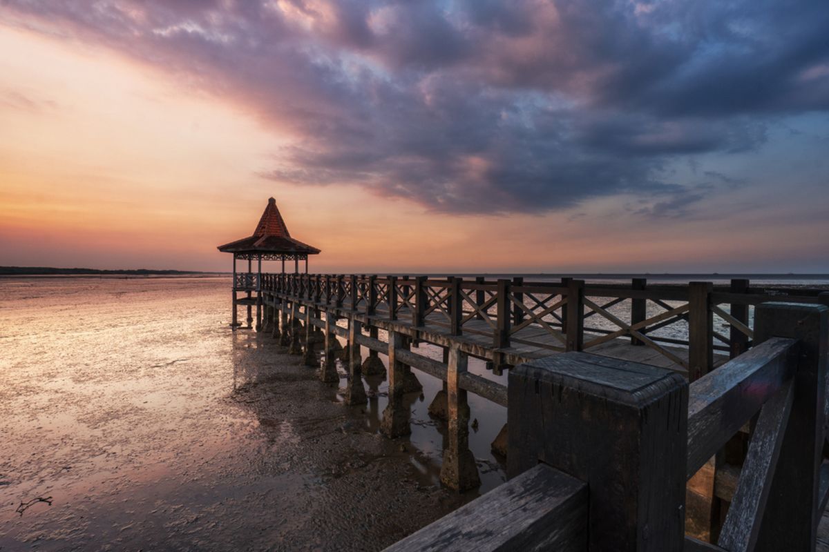 Pantai Bentar, Probolinggo, Jawa Timur.