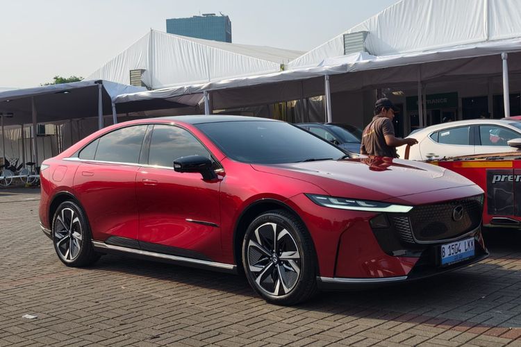 Sedan Listrik Mazda 6e Siap Meluncur di GIIAS 2026