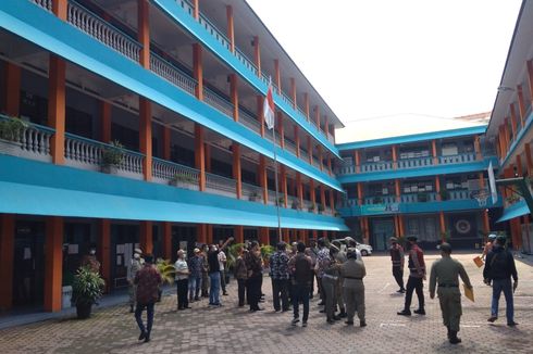 Sekolah di Medan Tertangkap Basah Gelar Belajar Tatap Muka, Murid Tak Pakai Seragam untuk Kelabui Petugas