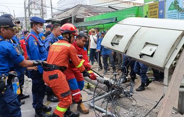 Truck Crash Outside Indonesia School Kills 10, Including Students