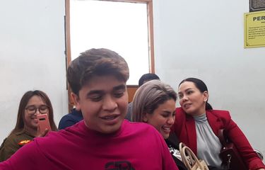 Pembawa acara Billy Syahputra saat ditemui di Pengadilan Negeri Jakarta Selatan, Senin (2/3/2020).