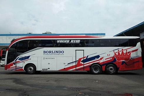 Bus Indonesia Tampil Premium dengan Posisi Pintu Belakang di Tengah