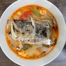 Resep Sup Kepala Ikan Kakap, Asam Gurih Menyegarkan untuk Makan Siang