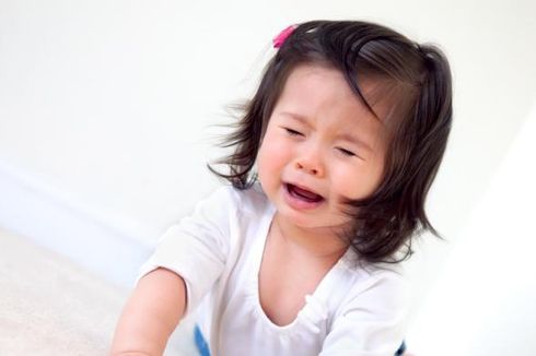 10 Trik Sederhana Membuat Anak Berhenti Merengek