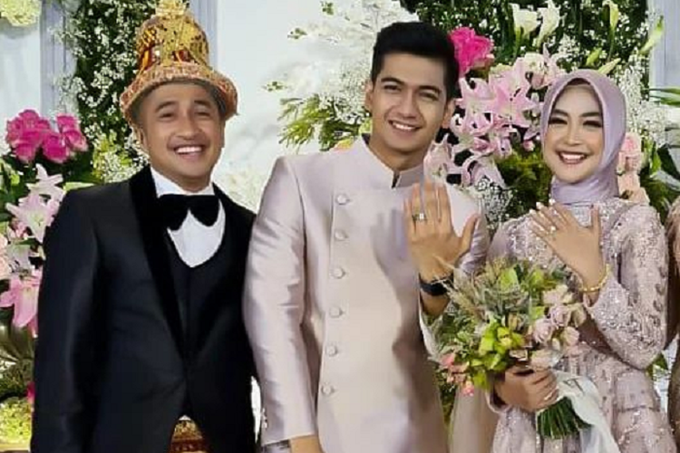 Irfan Hakim mengaku tahu tanggal akad nikah Teuku Ryan dan Ria Ricis.