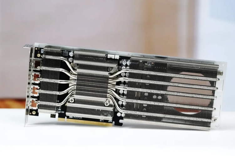 GPU LX 7G100 buatan Lisuan Tech ludes dipesan sebanyak 30.000 unit hanya dalam kurun waktu 48 jam sejak peluncurannya.