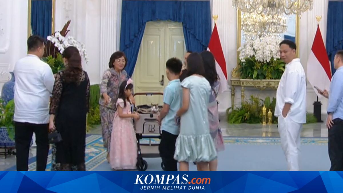 Prabowo’s Cat Bobby Steals the Show at Eid Halalbihalal in Jakarta
