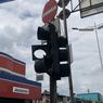 Dishub DKI Perbaiki Lampu Lalu Lintas Pasca-Aksi Unjuk Rasa