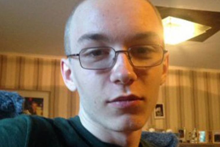 Gambar pelaku yang dirilis Kepolisian Bochum. Pelaku bernama Marcel Hesse berusia 19 tahun diduga menusuk hingga tewas bocah sembilan tahun, dan kemudian menebar ketakutan tentang pembunuhan melalui jejaring internet.  
