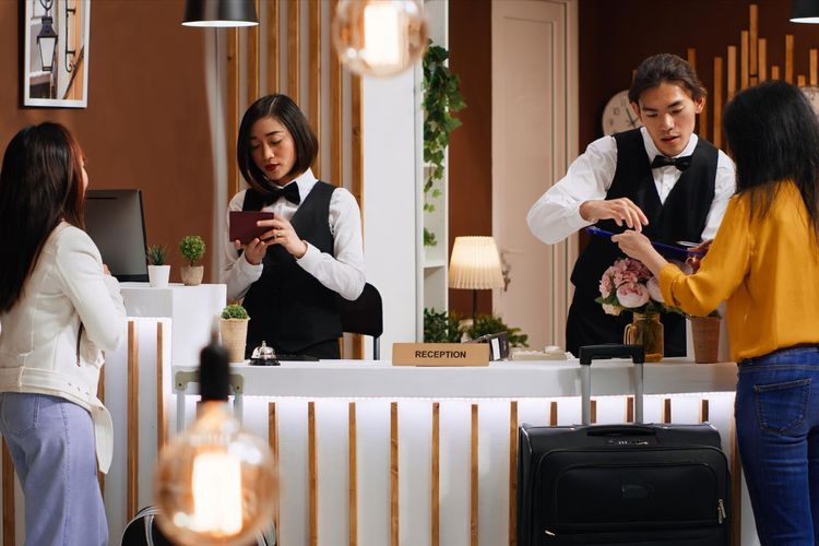 Puluhan Hotel di Bali Dijual 
