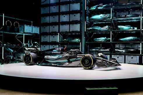 Mercedes Luncurkan Mobil Balap F1 W14 Musim Balap 2023
