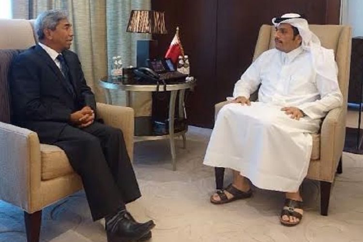 Wamenlu RI, AM Fachir, bertemu Menlu Qatar, Mohammed bin Abdul Rahman di Doha, Selasa (23/5/2017).