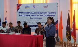 Kepala Departemen PT GNI Beri Motivasi Karier pada MPLK Politeknik Tridaya Virtu Morosi