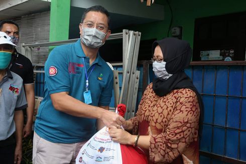 Rapat di DPR, Mensos Juliari Jelaskan Beda Tas Bantuan Kemensos dan Presiden