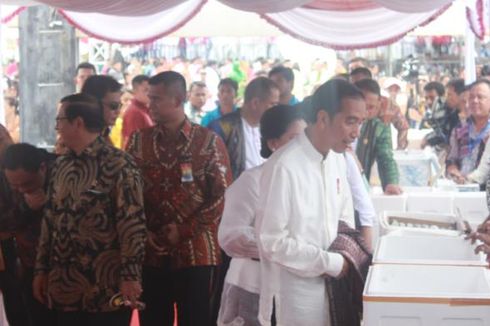 Di Maluku, Jokowi Dapat Laporan Proyek PLTU Mangkrak