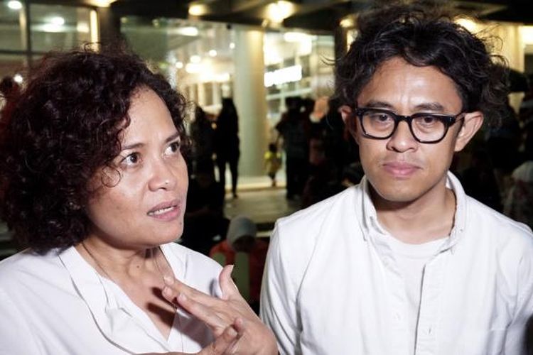 Riri Riza dan Mira Lesmana (kiri) hadir dalam acara pemutaran perdana filn Maestro Indonesia di Piknik Sinema Bintaro Jaya Xchange Mall, Tangerang Selatan, Sabtu (10/9/2016).