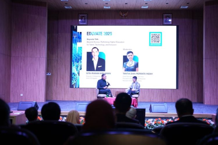 Gita Wirjawan membagikan pandangannya tentang pentingnya pendidikan STEM dan inovasi pada sesi keynote Eduvate 2025. 