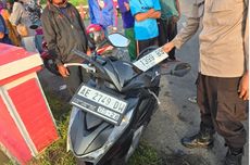 Ditabrak dari Belakang, Pemotor di Magetan Jatuh dan Tertabrak Mobil hingga Tewas