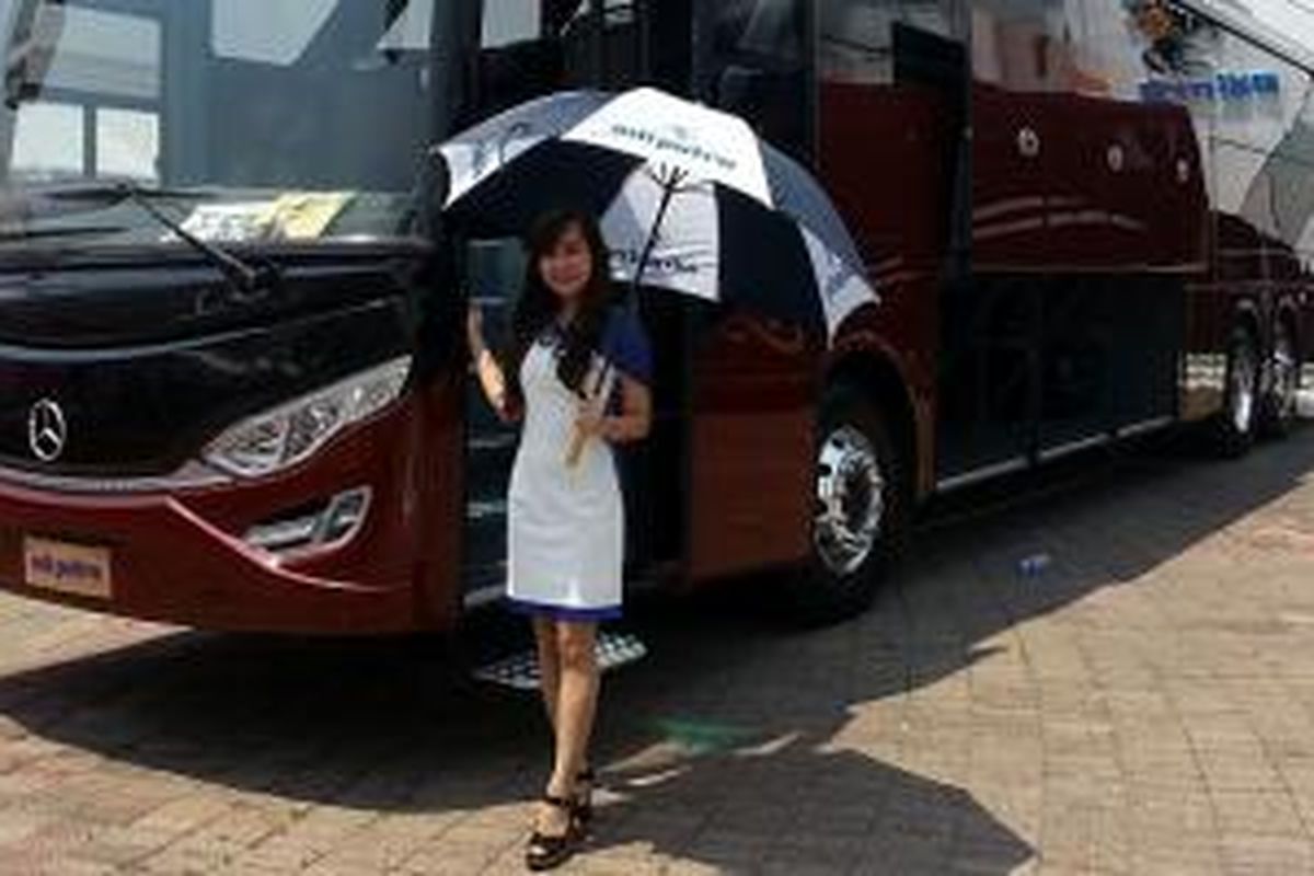 Eva, SPG IIMS di arena outdoor JIExpo