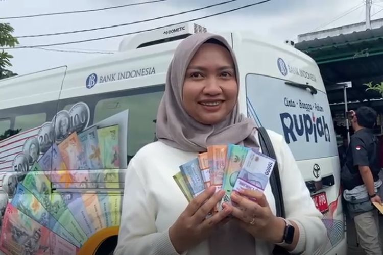 BI Sulsel buka 120 titik penukaran uang baru selama Ramadhan 2026, siapkan 26.143 paket untuk layani masyarakat.