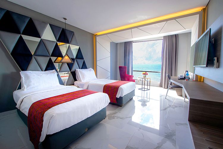 Kamar yang disediakan Swiss-Belcourt Kupang hadir dalam dua pilihan, yakni double bed dan twin bed. 