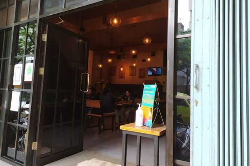 Hari Pertama PSBB Ambon, Sejumlah Kafe dan Restoran Masih Layani Makan di Tempat
