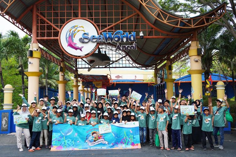 Berikan pengalaman pertama, Dompet Dhuafa dan Duha Muslimware ajak 40 anak yatim rekreasi ke Ancol, Jakarta, Sabtu (25/11/2023).

