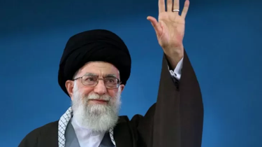 [KLARIFIKASI] Video Khamenei di Hadapan Publik Terjadi 2025, Bukan 2026