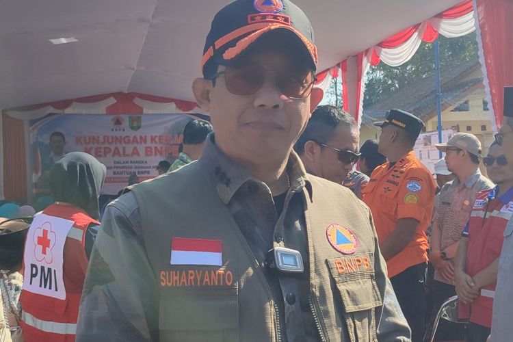 Hadapi Karhutla Saat Kemarau, BNPB Siapkan Water Bombing hingga Modifikasi Cuaca