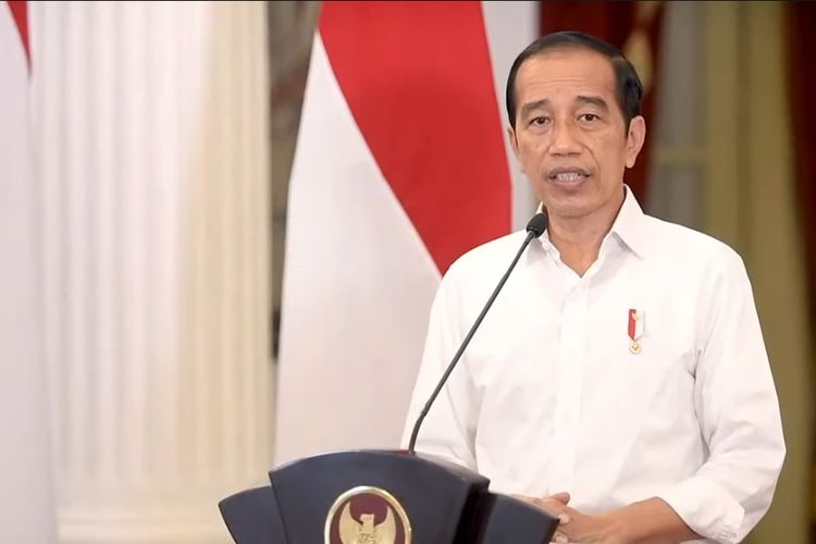 President Joko Widodo on Monday, August 30, announces that the Covid-19 restrictions on public activities in Java and Bali has been further extended by another one week until September 6, 2021.  