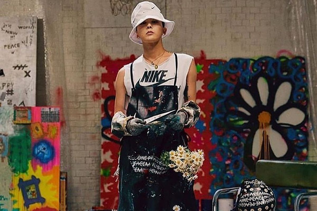 G-Dragon berkolaborasi dengan Nike meluncurkan sepatu Air Force 1 Para-Noise.