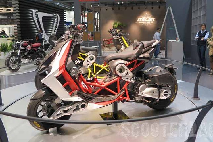 Moto ikonik Italjet Dragster hadir EICMA 2018